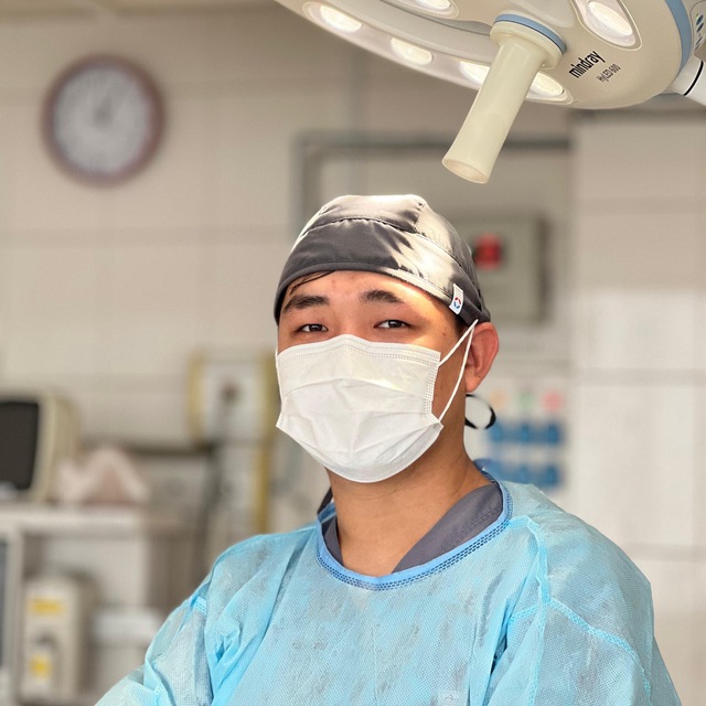 Dr.ZHasssulan